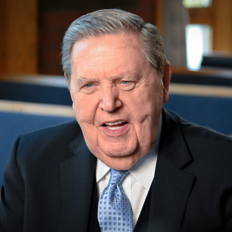 Elder Jeffrey R. Holland Speaking in Finland | Love Misunderstood: Jeffrey Holland and the SUU Commencement | Public Square Magazine | Jeffrey Holland SUU Address